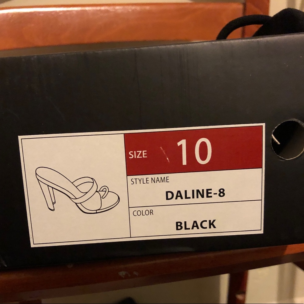 Black sandal heel - Picture 4 of 4
